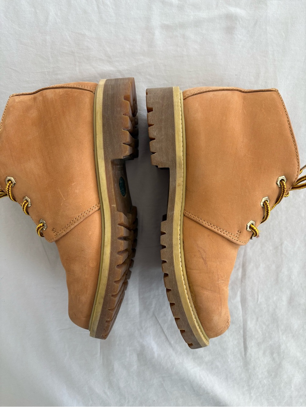 Fuda Oil Resistant Tan Leather lace-up work boots, size 7.5 - Picture 3 of 7